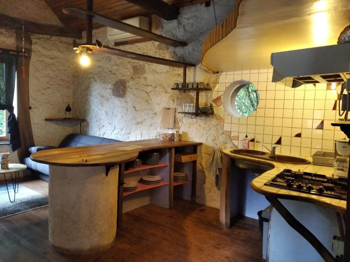 Grange Renovee En Pleine Nature Valady Zewnętrze zdjęcie